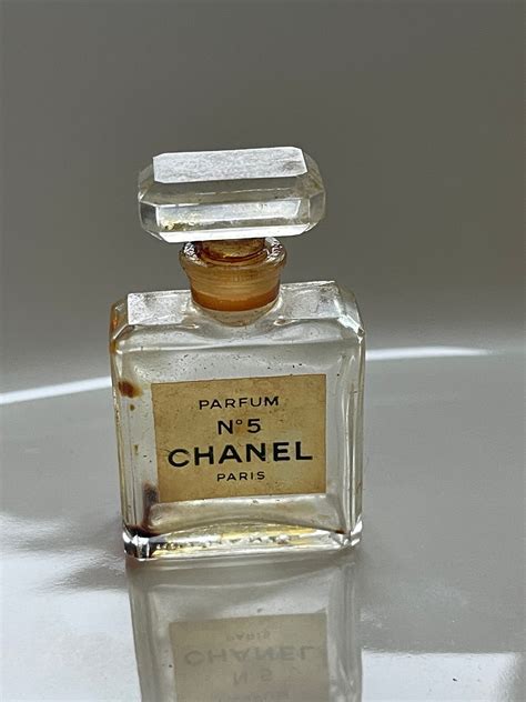 chanel no 5 glass water bottle|Chanel no 5 original formula.